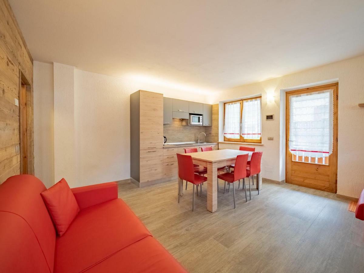 Leveron Apartment Livigno